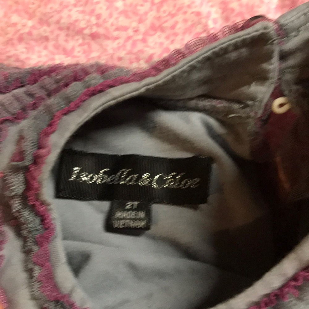 2T long sleeve shirt - Picture 2 of 3